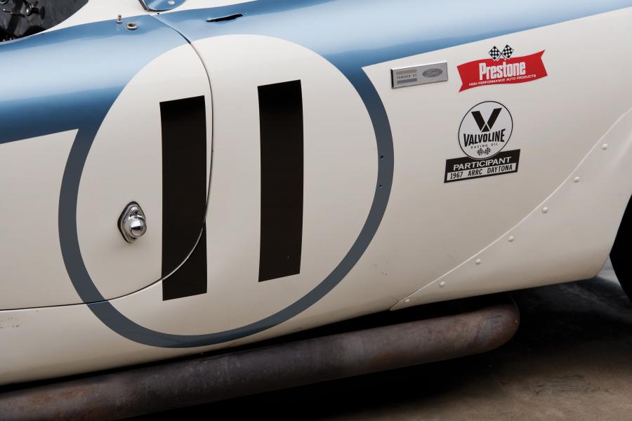 Детали экстерьера Shelby Cobra 289 Factory Competition (CSX 2011) 1963 года  (фото 7 из 14)